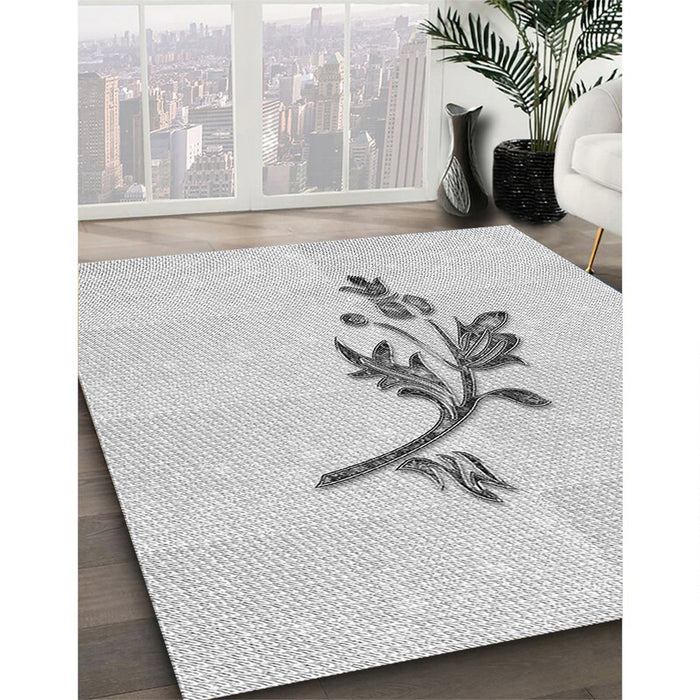 Machine Washable Transitional Platinum Gray Rug in a Family Room, wshpat928gry