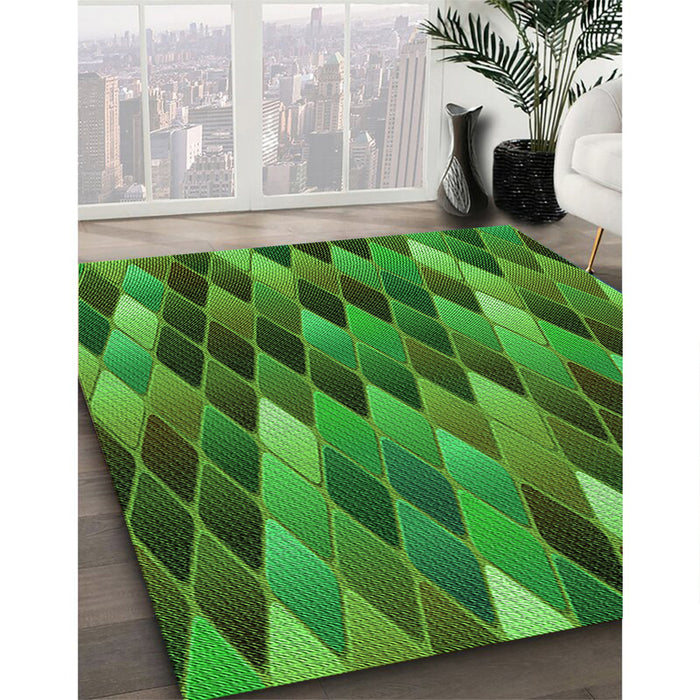 Machine Washable Transitional Deep Emerald Green Rug in a Family Room, wshpat93grn