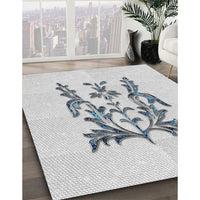 Patterned Off-White Novelty Rug, pat930