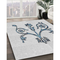 Patterned Silver Gray Novelty Rug, pat932