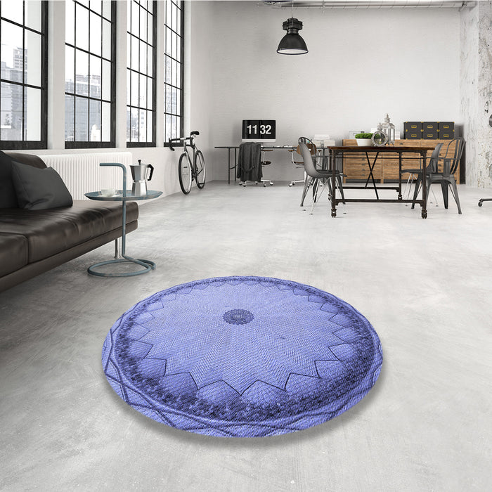 Round Patterned Jeans Blue Rug in a Office, pat938blu