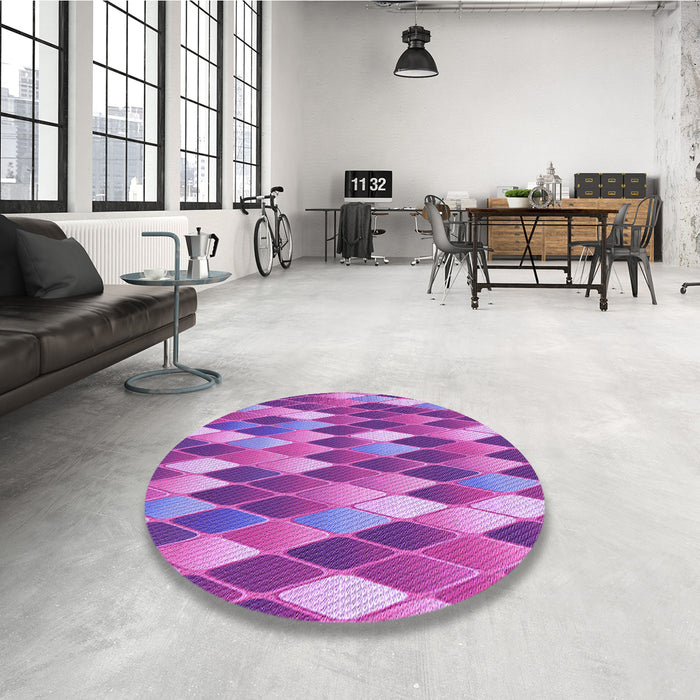 Round Patterned Purple Rug in a Office, pat95pur