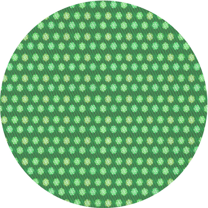 Square Machine Washable Transitional Green Rug in a Living Room, wshpat958grn