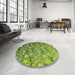 Round Machine Washable Transitional Yellow Green Rug in a Office, wshpat959