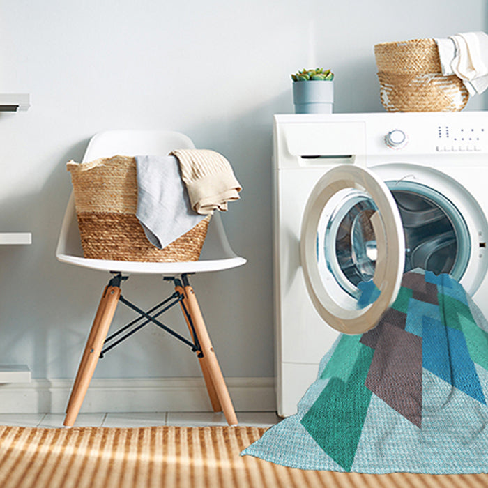 Machine Washable Transitional Glacial Blue Ice Blue Rug in a Washing Machine, wshpat965lblu