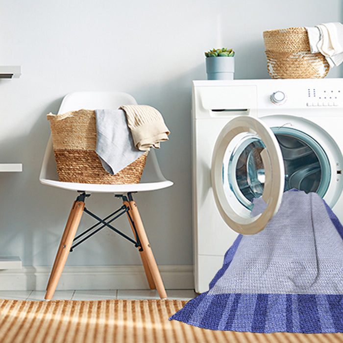 Machine Washable Transitional Blue Rug in a Washing Machine, wshpat967blu