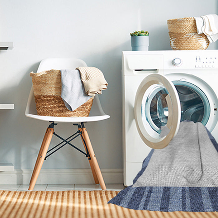 Machine Washable Transitional Water Blue Rug in a Washing Machine, wshpat967