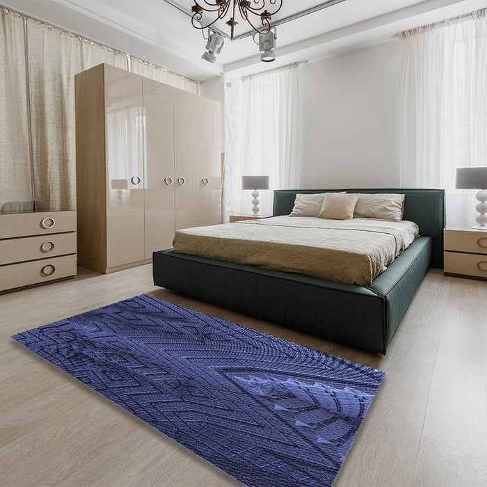 Patterned Royal Blue Rug in a Bedroom, pat972blu