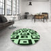 Round Patterned Dark Forest Green Rug in a Office, pat976grn