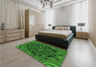 Patterned Deep Emerald Green Rug in a Bedroom, pat988grn