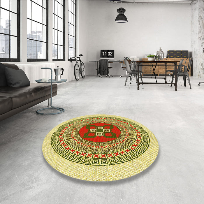 Round Patterned Dark Bisque Brown Rug in a Office, pat998yw