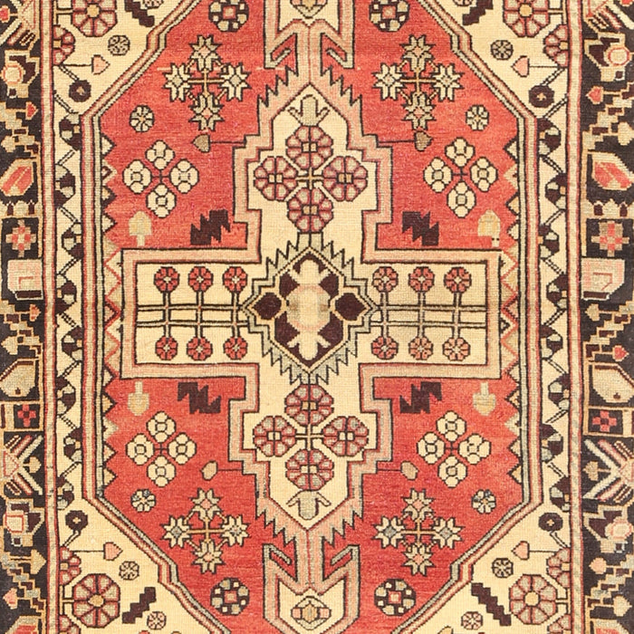Traditional Mahogany Brown Persian Rug, tr1038