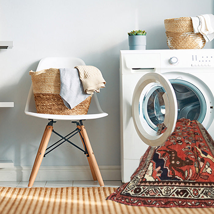 Machine Washable Traditional Tomato Red Rug in a Washing Machine, wshtr1060