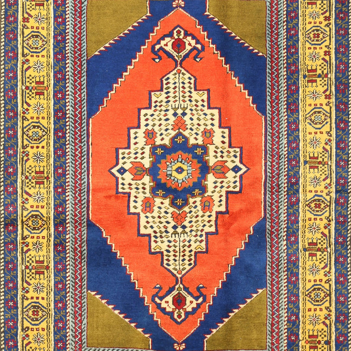 Machine Washable Traditional Dark Raspberry Purple Rug, wshtr1148