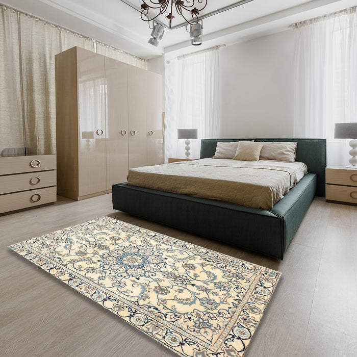 Machine Washable Traditional Vanilla Gold Rug in a Bedroom, wshtr1177