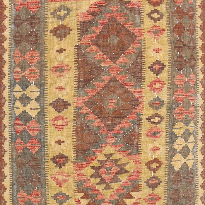 Machine Washable Traditional Sand Brown Rug, wshtr1190