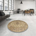 Round Machine Washable Traditional Sienna Brown Rug in a Office, wshtr1198