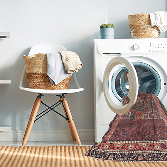 Machine Washable Traditional Brown Red Rug in a Washing Machine, wshtr1233