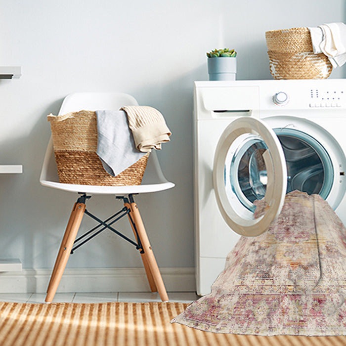Machine Washable Traditional Moccasin Beige Rug in a Washing Machine, wshtr1247