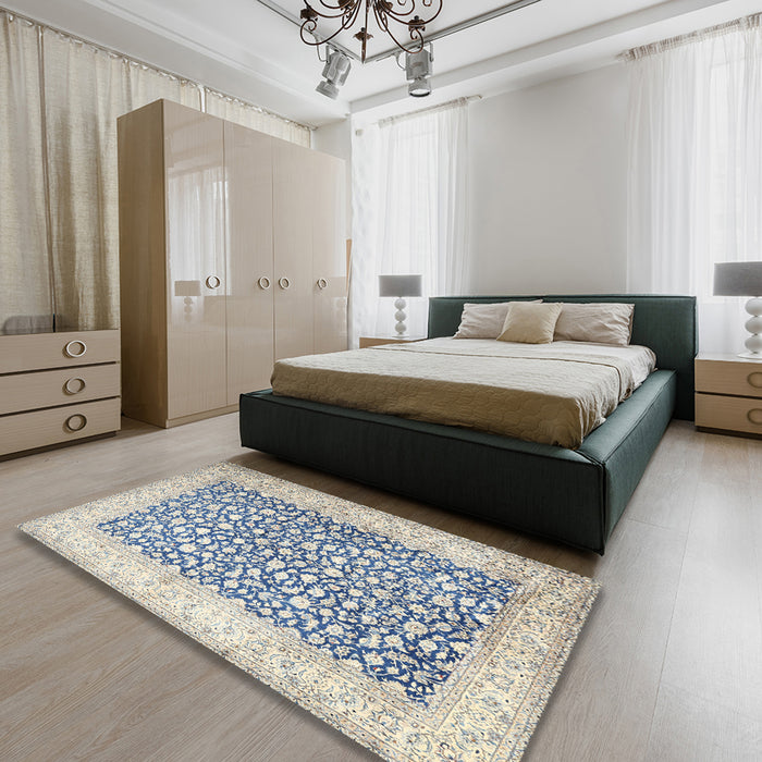 Traditional Slate Blue Grey Persian Rug in a Bedroom, tr1263