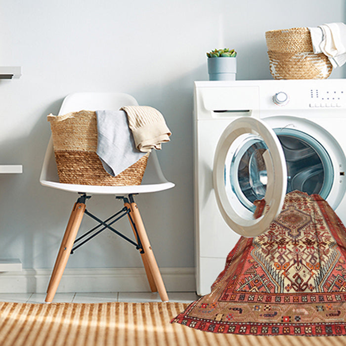 Machine Washable Traditional Sand Brown Rug in a Washing Machine, wshtr1277