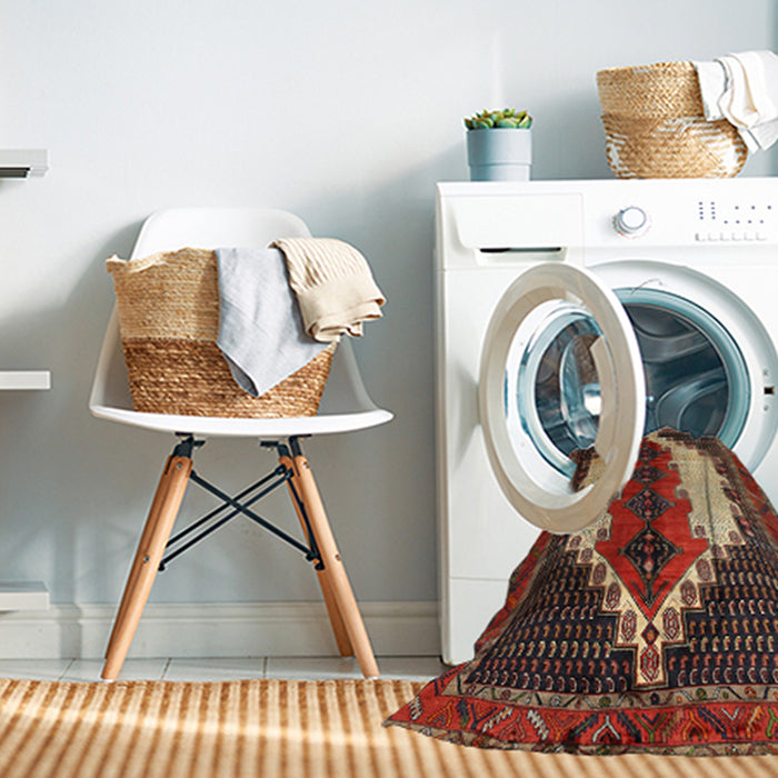 Machine Washable Traditional Saffron Red Rug in a Washing Machine, wshtr1347
