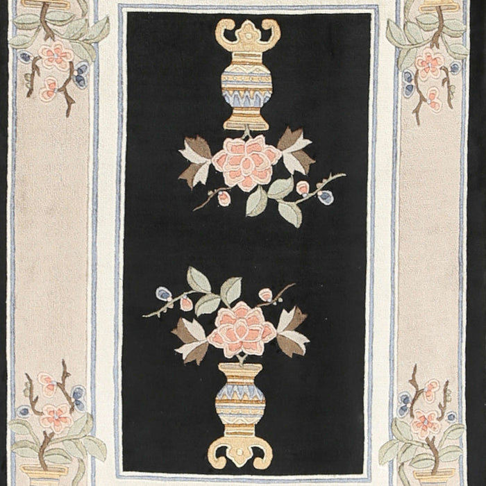 Traditional Black Oriental Rug, tr1365