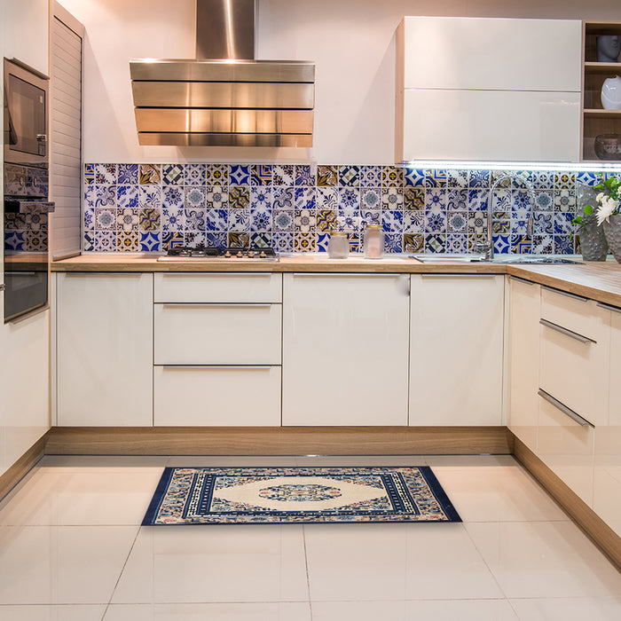 Machine Washable Traditional Dark Slate Blue Rug in a Kitchen, wshtr1367