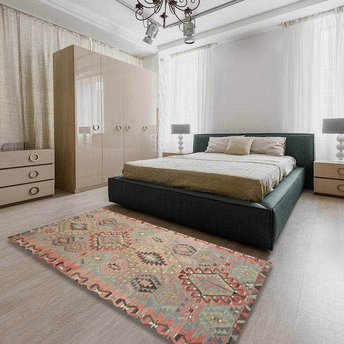 Traditional Rust Pink Persian Rug in a Bedroom, tr1374