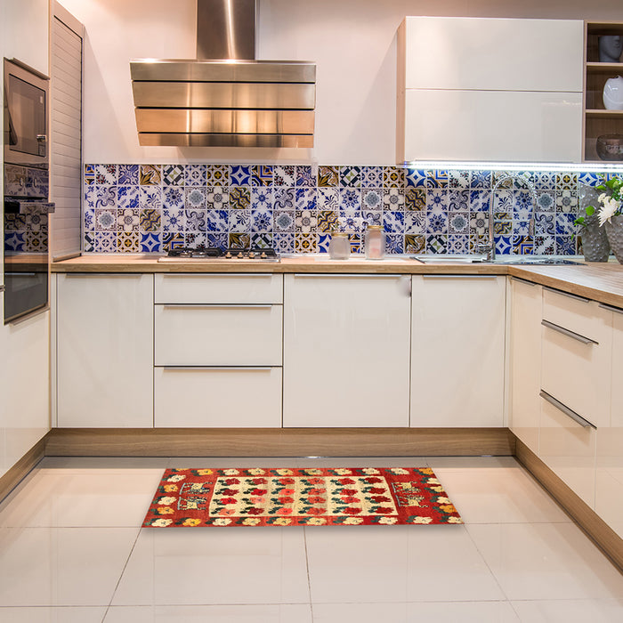 Traditional Red Persian Rug in a Kitchen, tr1425