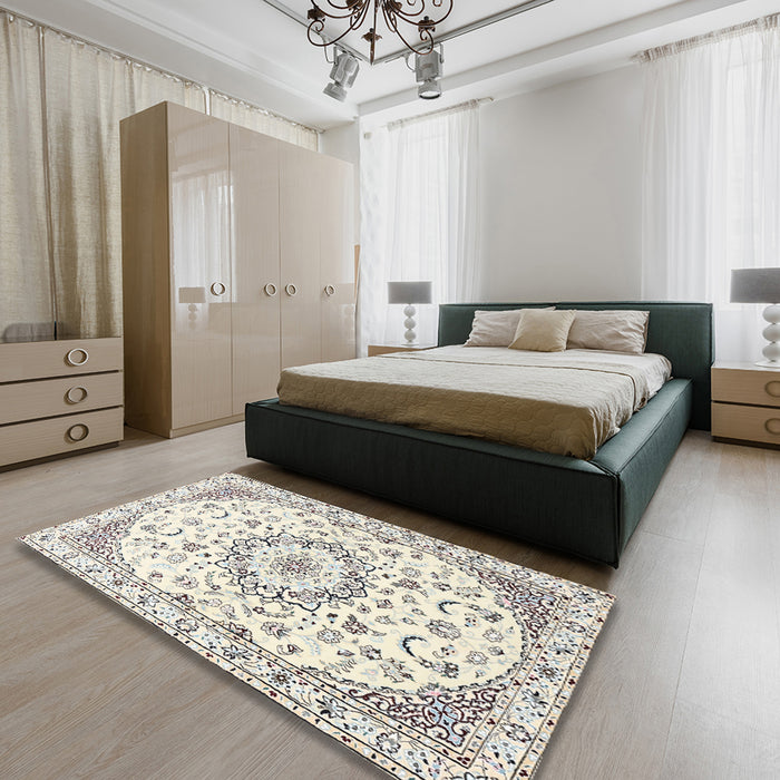 Traditional Champagne Beige Medallion Rug in a Bedroom, tr1464
