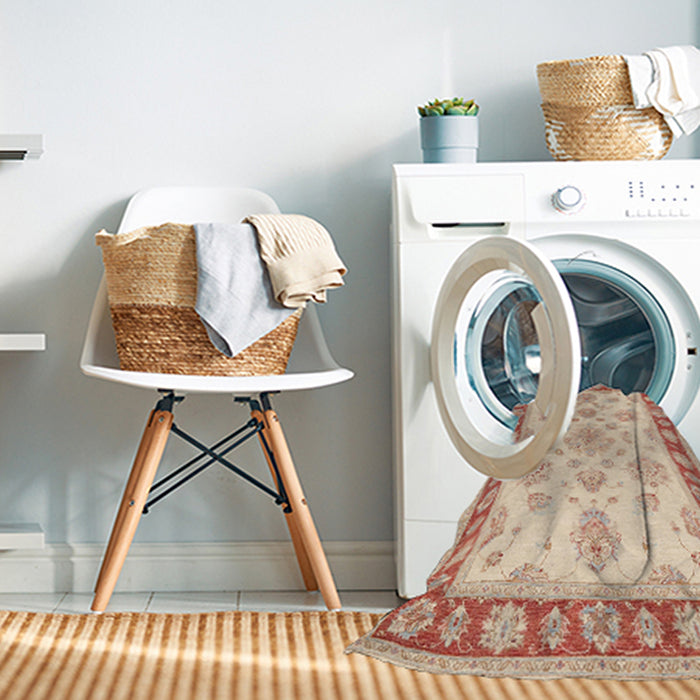 Machine Washable Traditional Deep Peach Orange Rug in a Washing Machine, wshtr1518