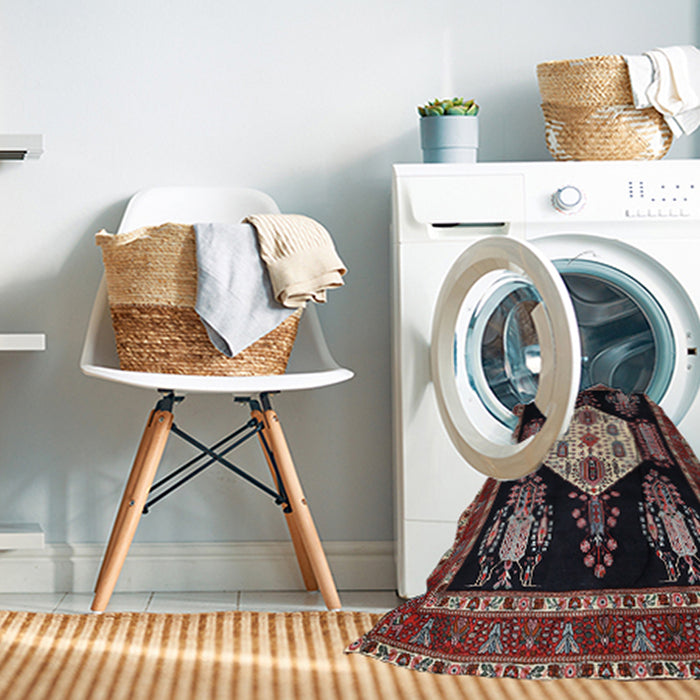 Machine Washable Traditional Mauve Taupe Purple Rug in a Washing Machine, wshtr1544