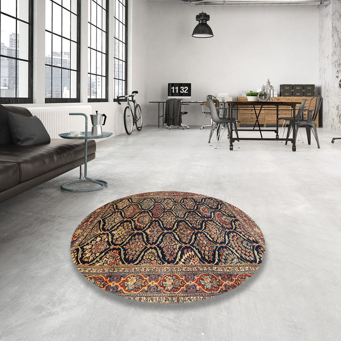 Round Machine Washable Traditional Bakers Brown Rug in a Office, wshtr1581