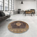 Round Machine Washable Traditional Bakers Brown Rug in a Office, wshtr1639