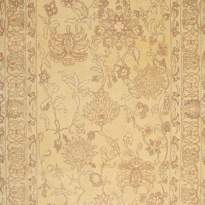 Machine Washable Traditional Yellow Rug, wshtr1655