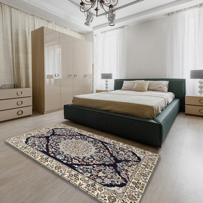 Traditional Tan Brown Medallion Rug in a Bedroom, tr1702