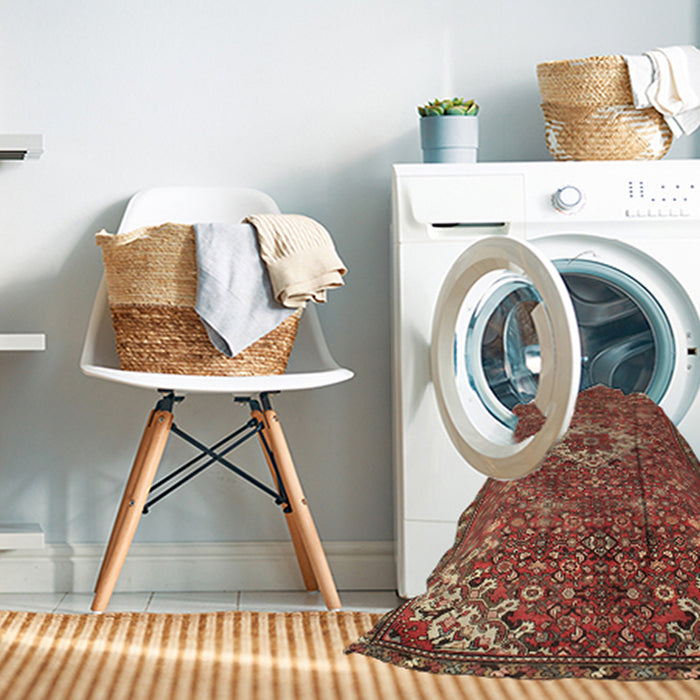 Machine Washable Traditional Tomato Red Rug in a Washing Machine, wshtr170
