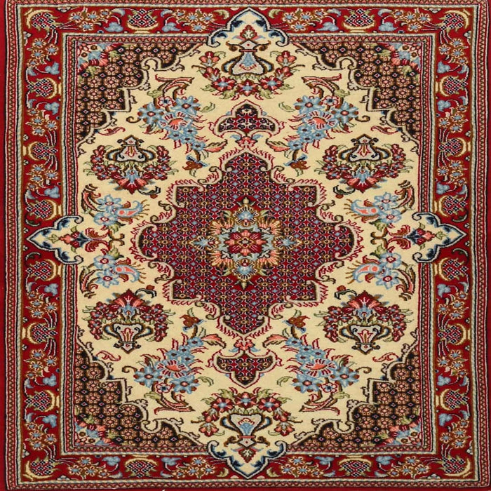 Round Machine Washable Traditional Saffron Red Rug, wshtr1729