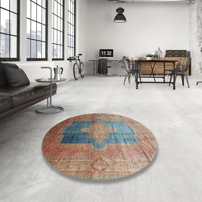 Round Traditional Sienna Brown Medallion Rug in a Office, tr17
