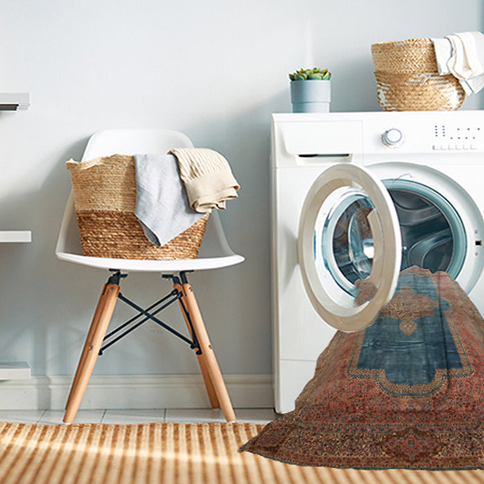 Machine Washable Traditional Sienna Brown Rug in a Washing Machine, wshtr17