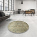 Round Machine Washable Traditional Dark Moccasin Green Rug in a Office, wshtr1827