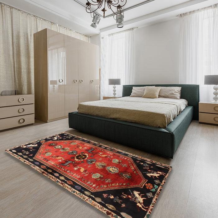 Traditional Sienna Brown Animal Rug in a Bedroom, tr1905
