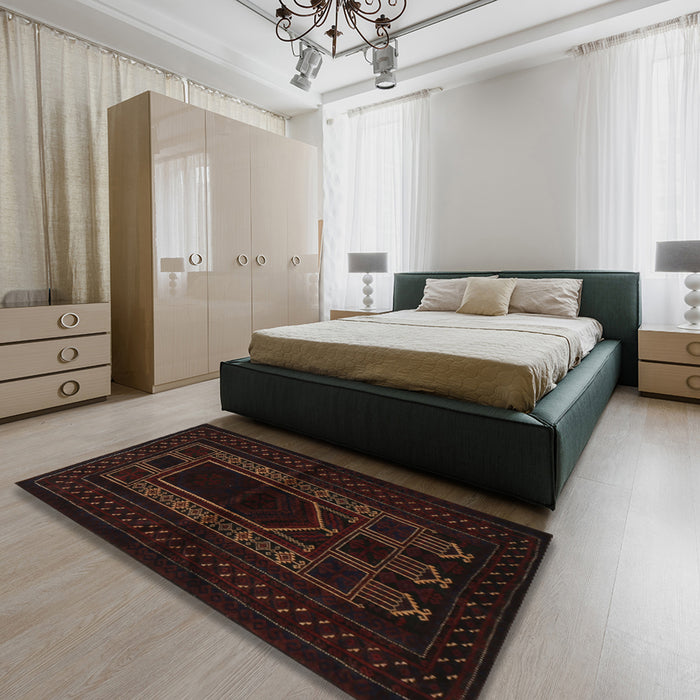 Machine Washable Traditional Black Brown Rug in a Bedroom, wshtr1957
