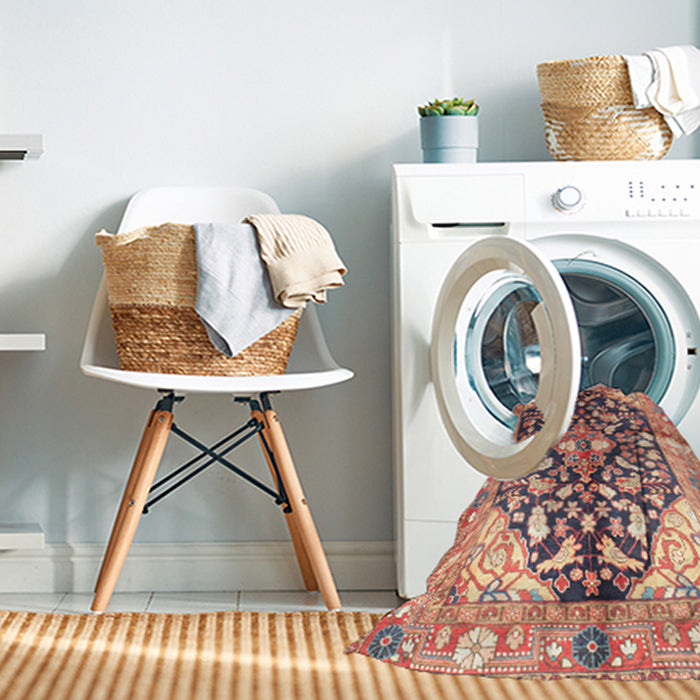 Machine Washable Traditional Cherry Red Rug in a Washing Machine, wshtr196