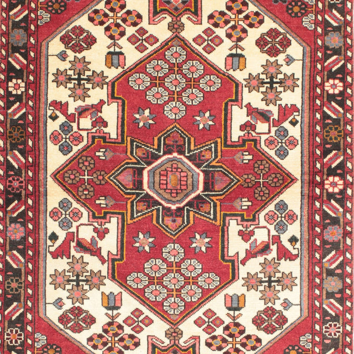Traditional Red Persian Rug, tr202