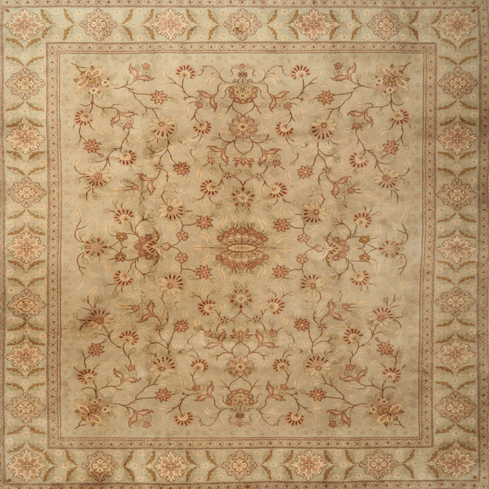 Round Machine Washable Traditional Sand Brown Rug, wshtr2055
