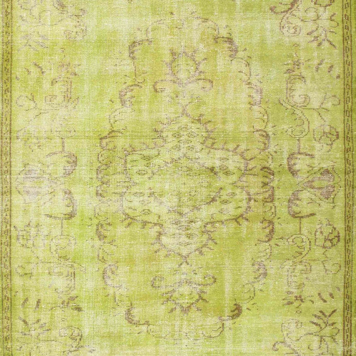 Machine Washable Traditional Yellow Rug, wshtr2062