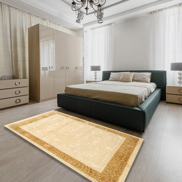 Traditional Sun Yellow Persian Rug in a Bedroom, tr2066