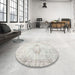 Round Traditional Silver Pink Persian Rug in a Office, tr2080